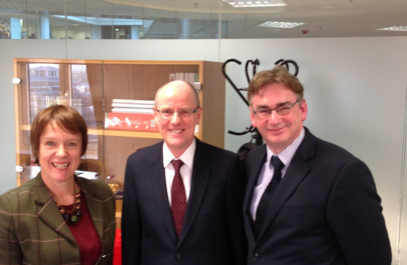 Dame Caroline and Julian Knight meet with the Schools Minister