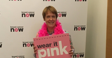 Caroline Spelman wears it pink for breast cancer