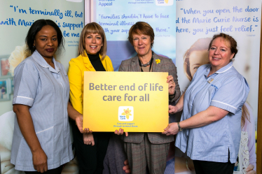 Caroline Spelman helps to launch the Marie Curie Daffodil Appeal 